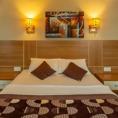 Hotel Namaste 2*